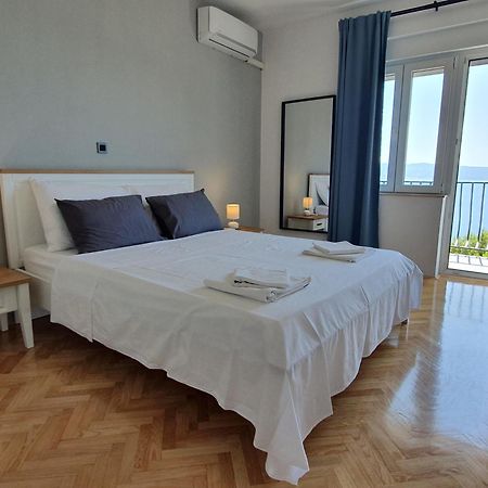Apartman Oneum Омиш Экстерьер фото