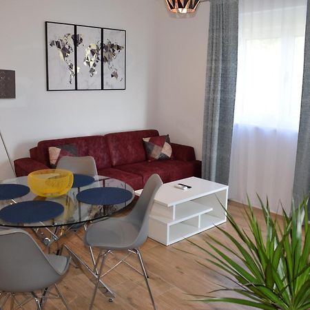 Apartman Oneum Омиш Экстерьер фото