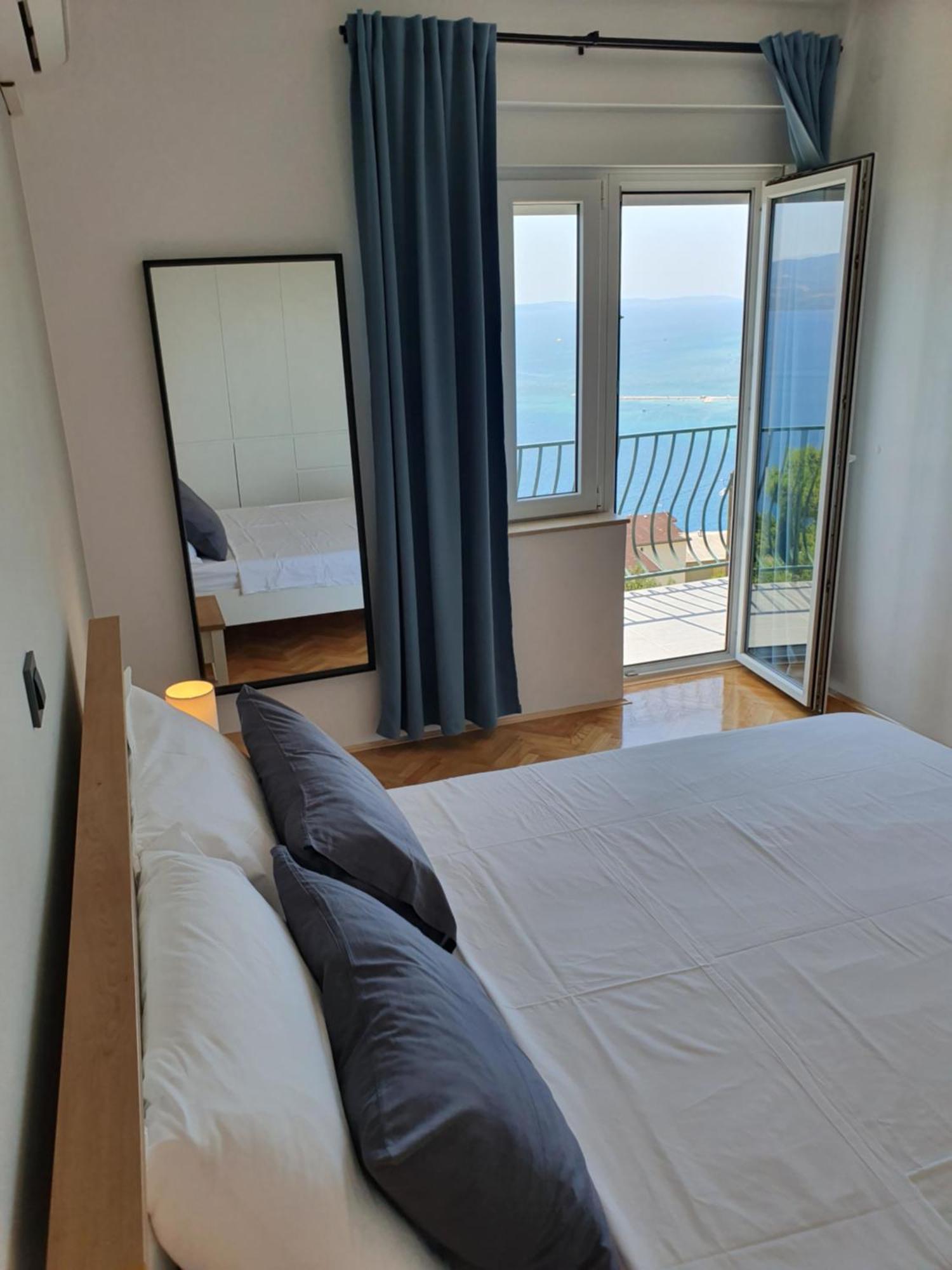 Apartman Oneum Омиш Экстерьер фото