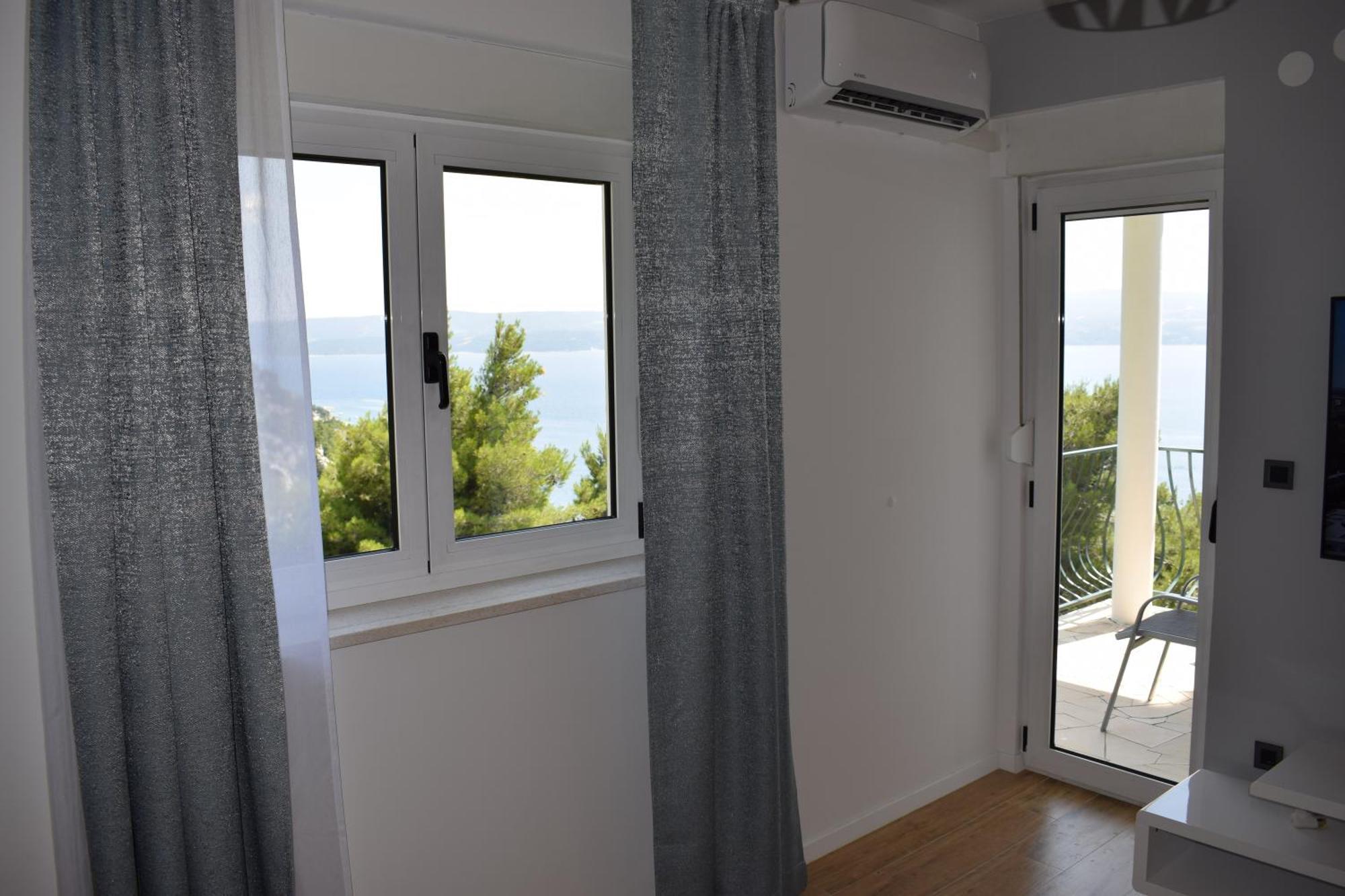 Apartman Oneum Омиш Экстерьер фото